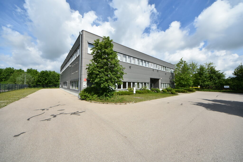 Produktion-, Lager-, Bürohaus in Schwabmünchen, Bayern - vermittelt von GAUKEL Gewerbeimmobilien